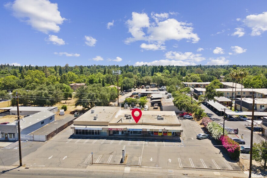 More Photos Of 8212-8220 Fair Oaks Blvd, Carmichael Storefront For Lease