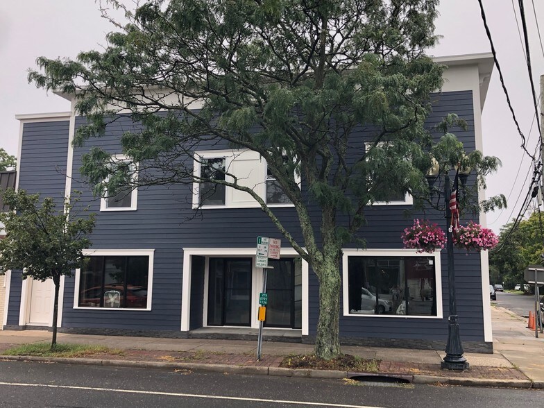 Primary Photo Of 87-89 W Main St, East Islip Storefront Retail Residential For Sale