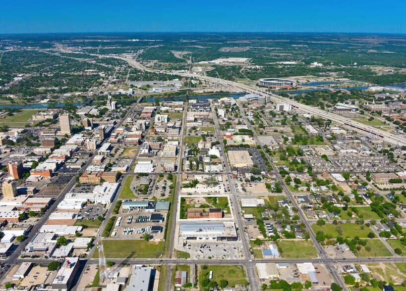 More Photos Of 915 Webster Ave, Waco Land For Sale