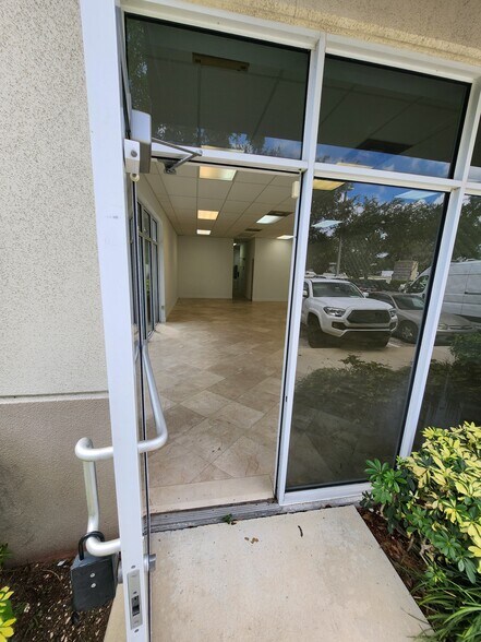 More Photos Of 2400 W Sample Rd, Pompano Beach Storefront Retail Office For Sale
