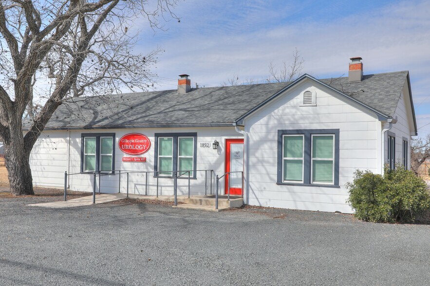 More Photos Of 1892 W US Highway 290, Fredericksburg Medical For Sale