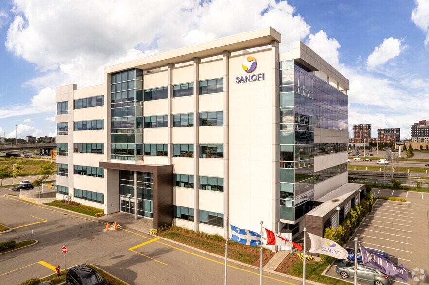 More Photos Of 2905 Pl Louis-R.-Renaud, Laval Office For Lease