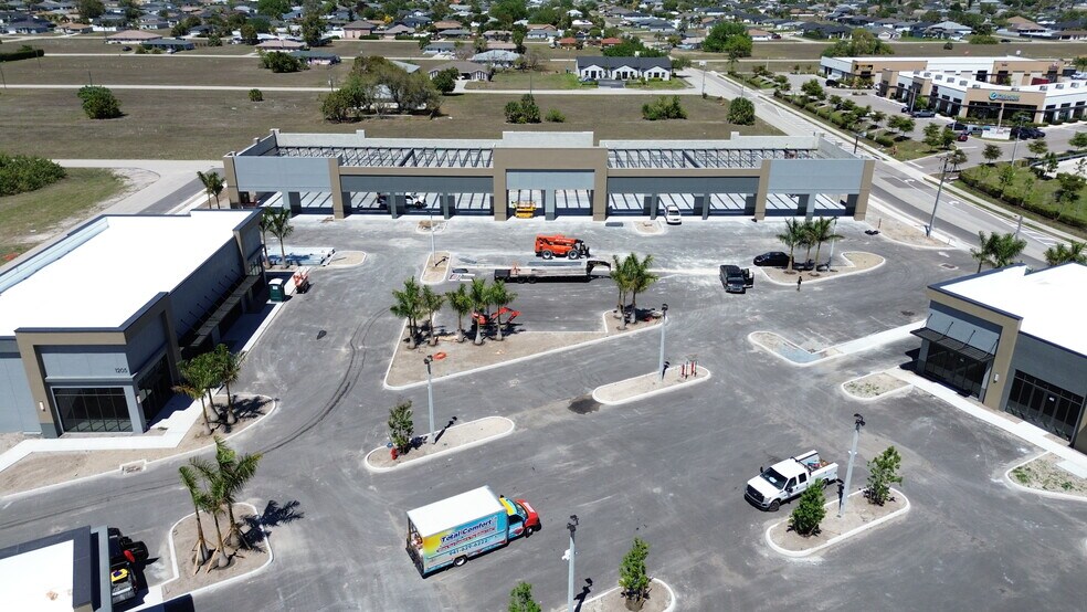 More Photos Of 1203-1211 NE Pine Island Ln, Cape Coral Unknown For Lease