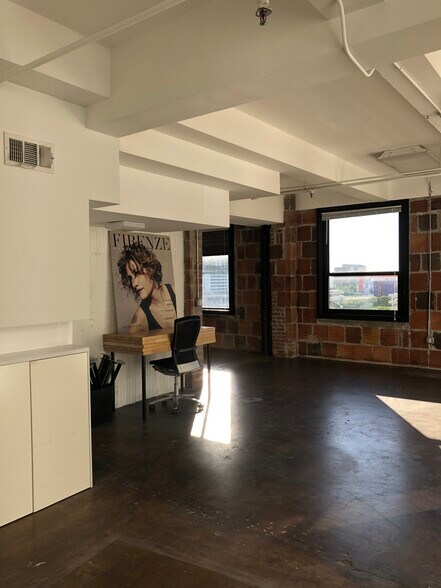 More Photos Of 168 SE 1st St, Miami Loft Creative Space For Lease