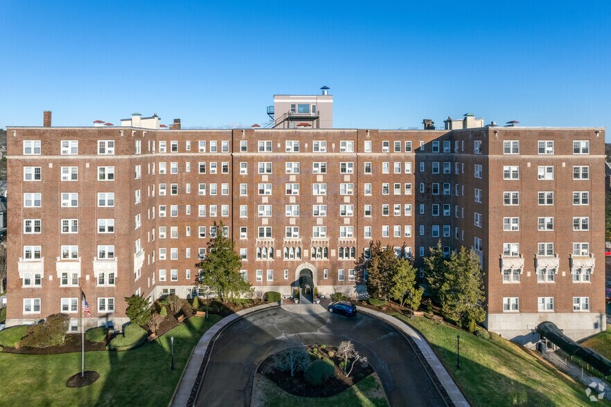 More Photos Of 500 Angell St, Providence Apartments For Lease