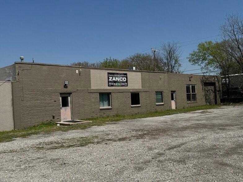 Primary Photo Of 1039 N Owasso Ave, Tulsa Light Manufacturing For Sale