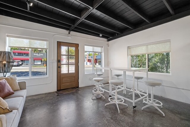 More Photos Of 1630 Aviation Blvd, Redondo Beach Loft Creative Space For Sale