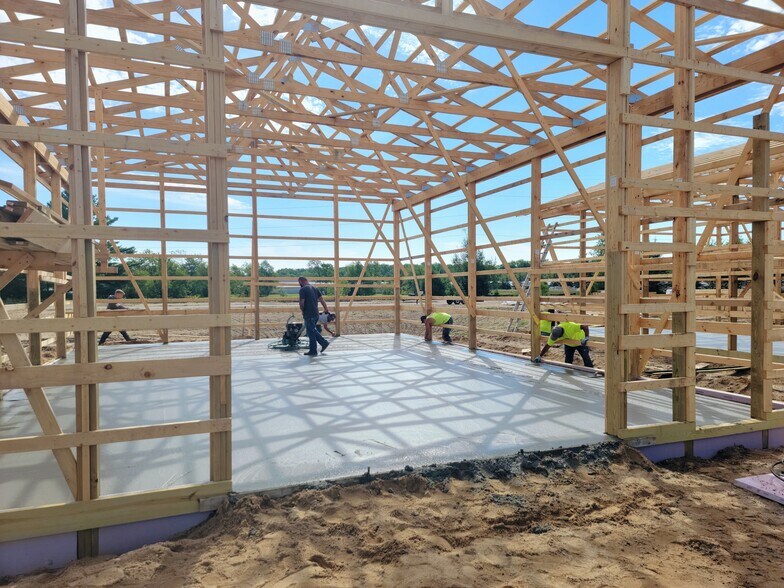 More Photos Of 3067 Lucky Dog Ln, Traverse City Refrigeration Cold Storage For Sale