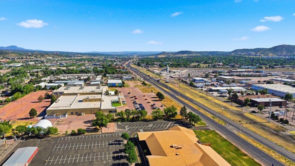 More Photos Of 3450 N Nevada Ave, Colorado Springs Flex For Lease