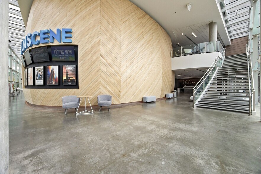 More Photos Of 404 E College St, Iowa City Hotel For Sale