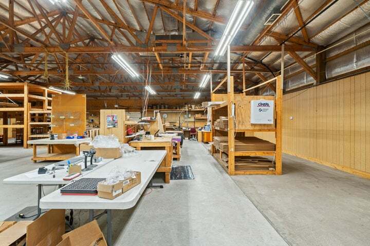 More Photos Of 130 Elizabeth Ln, Genoa City Industrial For Lease