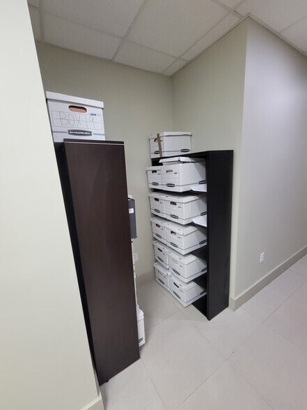 More Photos Of 5599 S University Dr, Davie Loft Creative Space For Sale