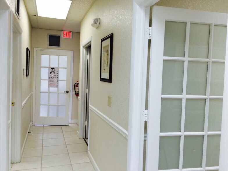 More Photos Of 1847-1865 SE Port St Lucie Blvd, Port Saint Lucie Medical For Sale