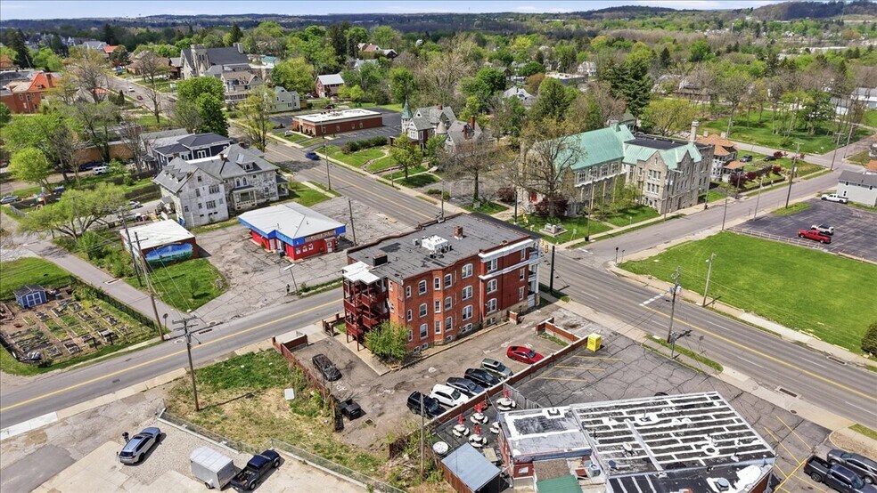 More Photos Of 283 Park Ave W, Mansfield Apartments For Sale