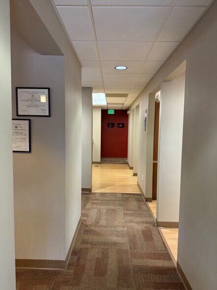 More Photos Of 4414 Regent St, Madison Office For Sale