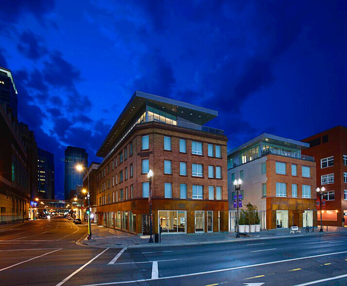 More Photos Of 901 Hennepin Ave, Minneapolis Hotel For Lease