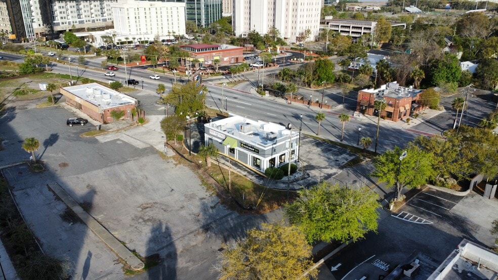 More Photos Of 221 Spring St, Charleston Fast Food For Lease