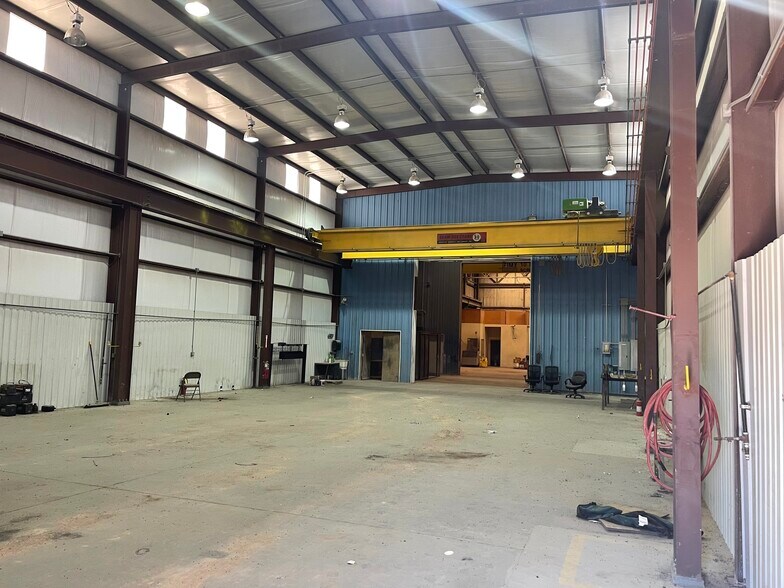 More Photos Of 14625 N Hollyhock Ave, Gardendale Warehouse For Sale