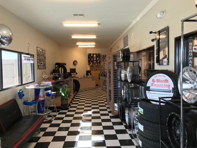 More Photos Of 7410 W Olive Ave, Peoria Auto Repair For Sale