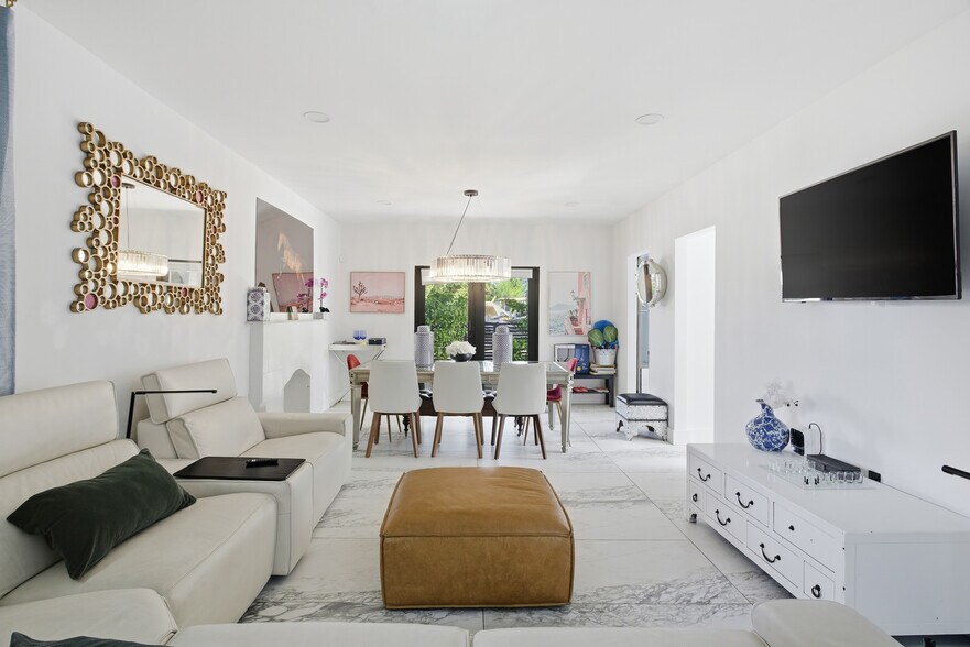 More Photos Of 8270-8280 NE 1st Pl, Miami Apartments For Lease