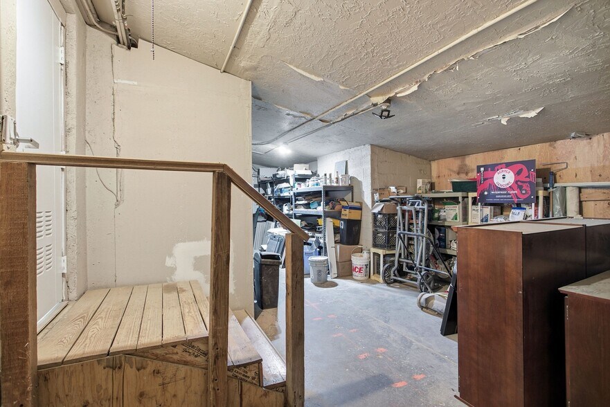 More Photos Of 1621 N Beck St, Salt Lake City Warehouse For Sale