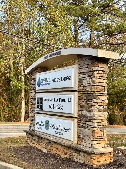 More Photos Of 7453 Irmo Dr, Columbia Office For Sale