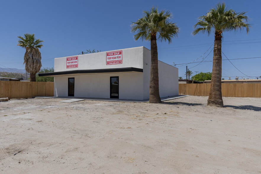 Primary Photo Of 84 Desert Shores Dr, Thermal Storefront Retail Office For Sale