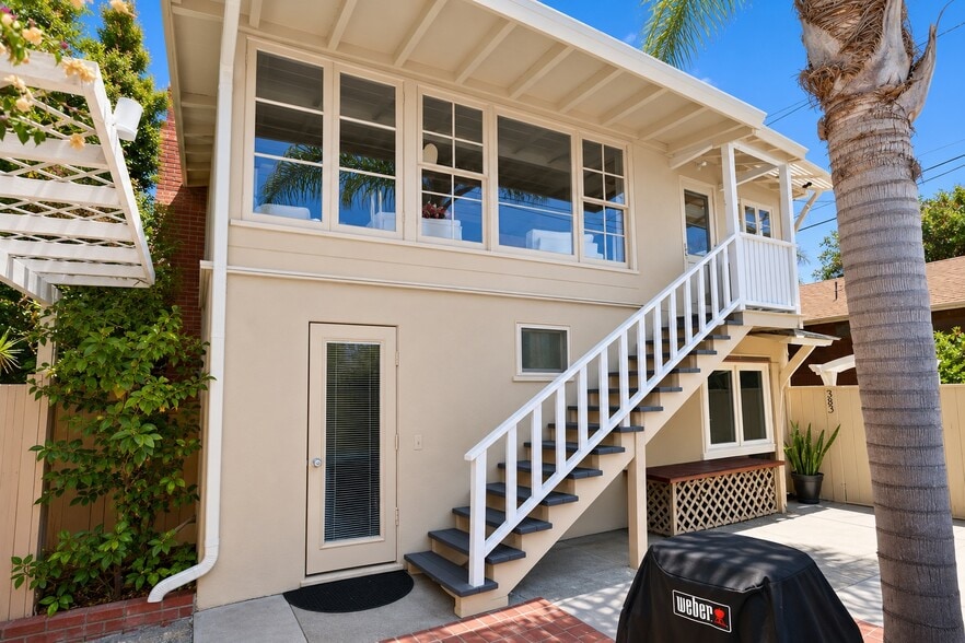 More Photos Of 379 Aster St, Laguna Beach Apartments For Sale