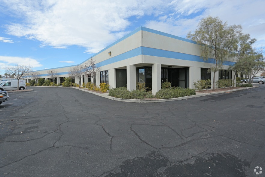 More Photos Of 12 Sunset Way, Henderson Light Manufacturing For Lease