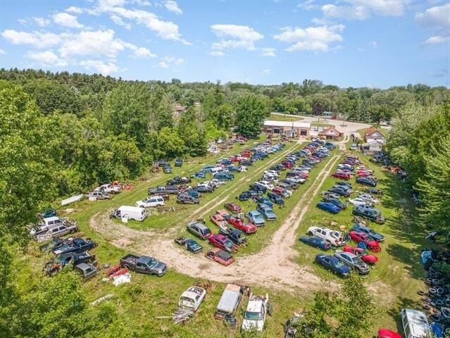 More Photos Of 3318 Old Kawkawlin Rd, Bay City Auto Repair For Sale