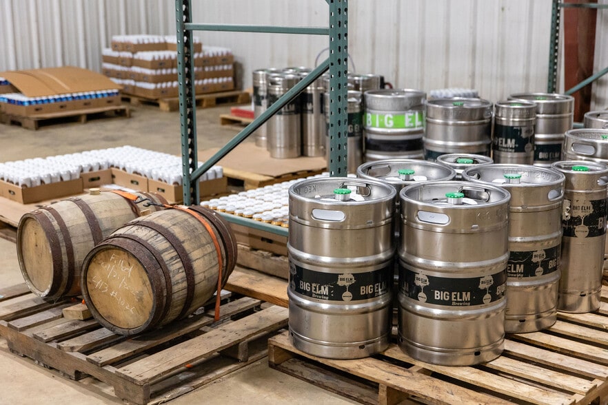 More Photos Of 65 Silver St, Sheffield Warehouse For Sale