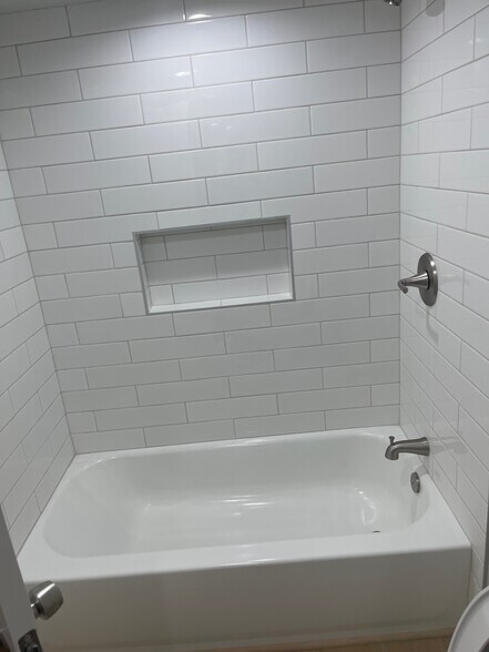 More Photos Of 924 Main St, El Segundo Apartments For Sale