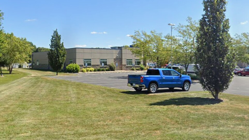 More Photos Of 310 Home Blvd, Galesburg Medical For Sale