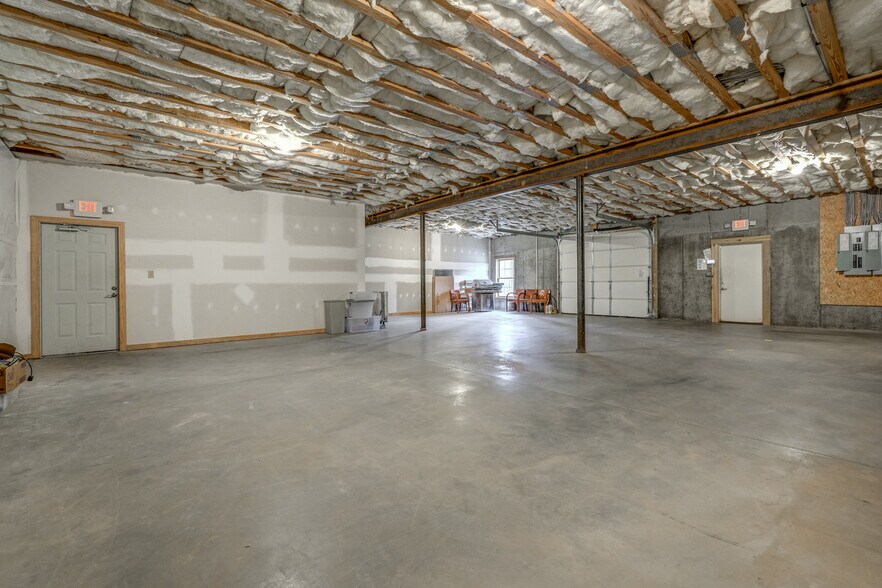 More Photos Of 95 Zion Station Ct, Troy Flex For Sale