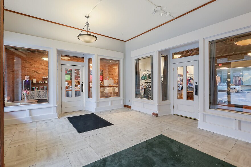 More Photos Of 8914 N Seneca St, Weedsport Freestanding For Sale