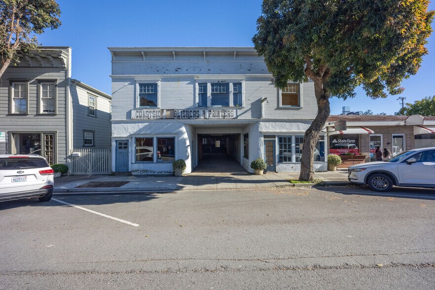 More Photos Of 535-539 Main St, Half Moon Bay Storefront Retail Residential For Sale