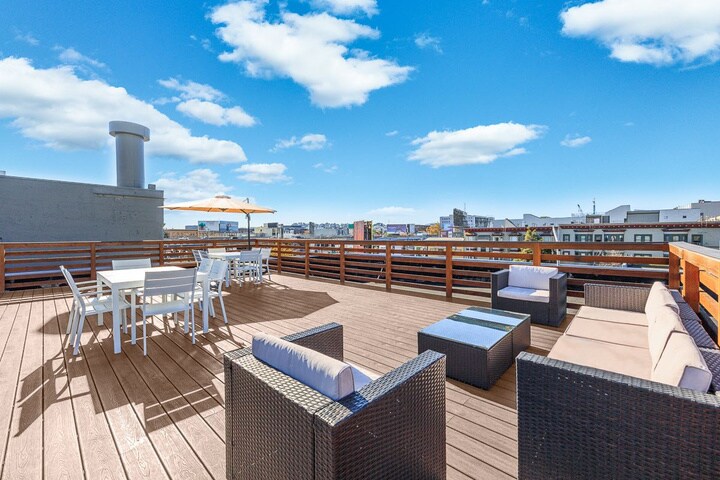 More Photos Of 185 Clara St, San Francisco Office For Lease