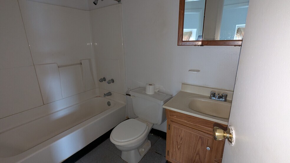 More Photos Of 315 Lowell St, Pittsburgh Apartments For Sale