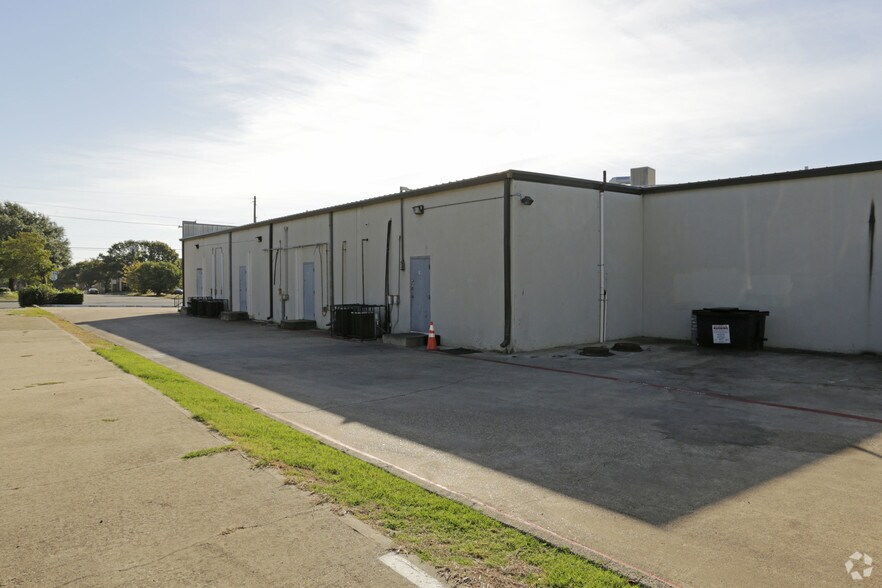 More Photos Of 107 N Cedar Ridge Dr, Duncanville Unknown For Lease