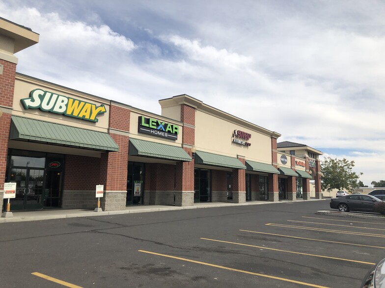 More Photos Of 2707 W Broadway Ave, Moses Lake Storefront For Lease