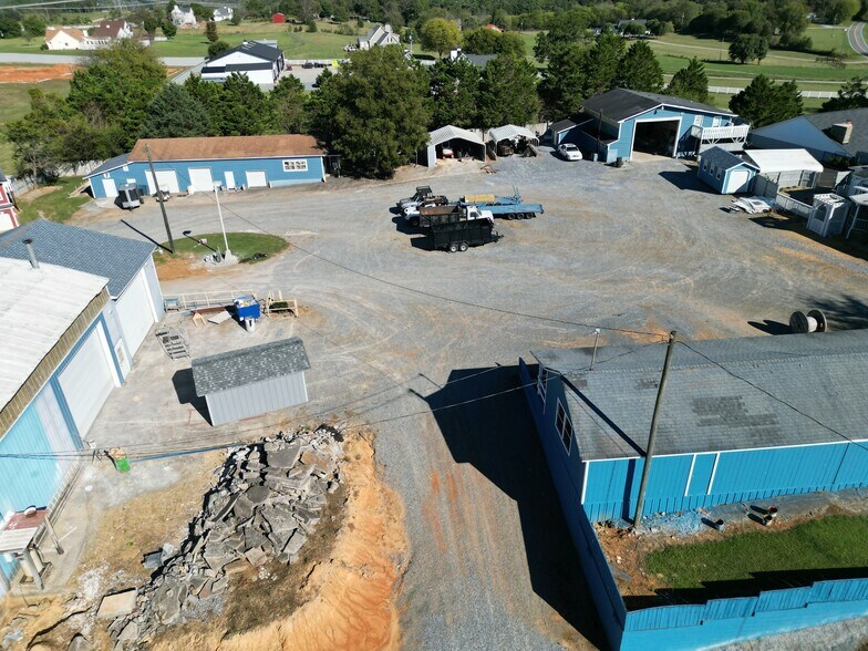 More Photos Of 2075 Highway 113, Taylorsville Industrial For Lease