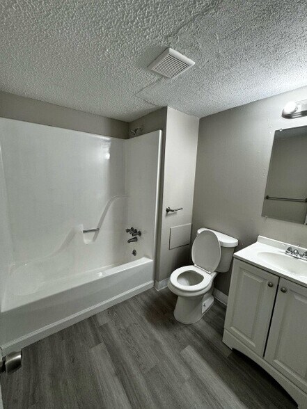 More Photos Of 705 Knoxville St, Birmingham Apartments For Sale