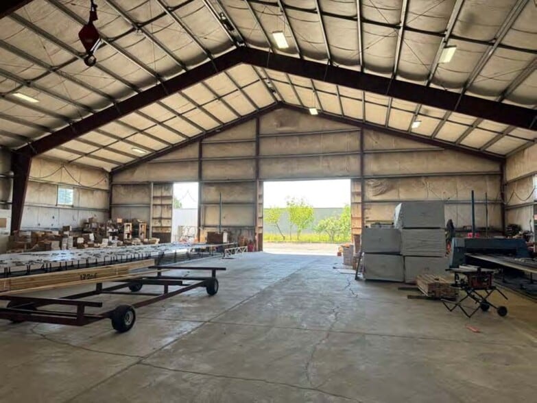 More Photos Of 2083 NE Colvin Ct, McMinnville Industrial For Sale