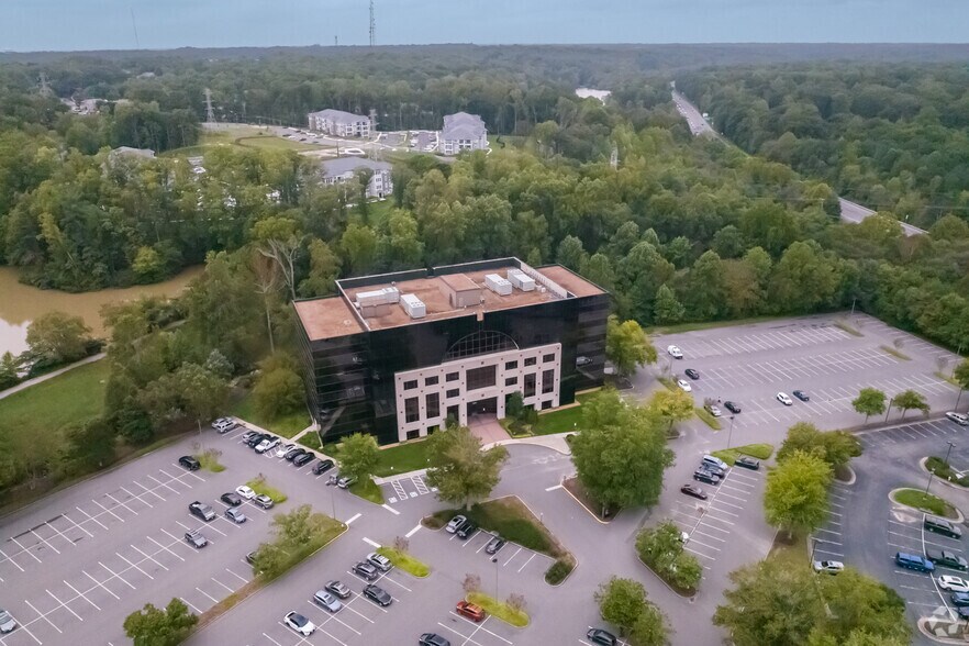 More Photos Of 7501 Boulder View Dr, North Chesterfield Unknown For Lease