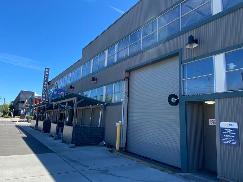 More Photos Of 2811-2839 NW Market St, Seattle Self Storage For Lease