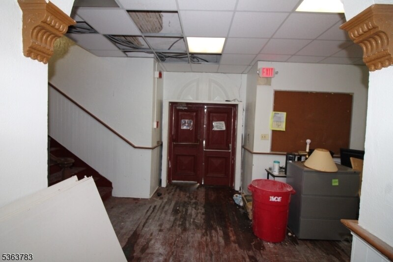 More Photos Of 16 Hampton Rd, Glen Gardner Flex For Sale