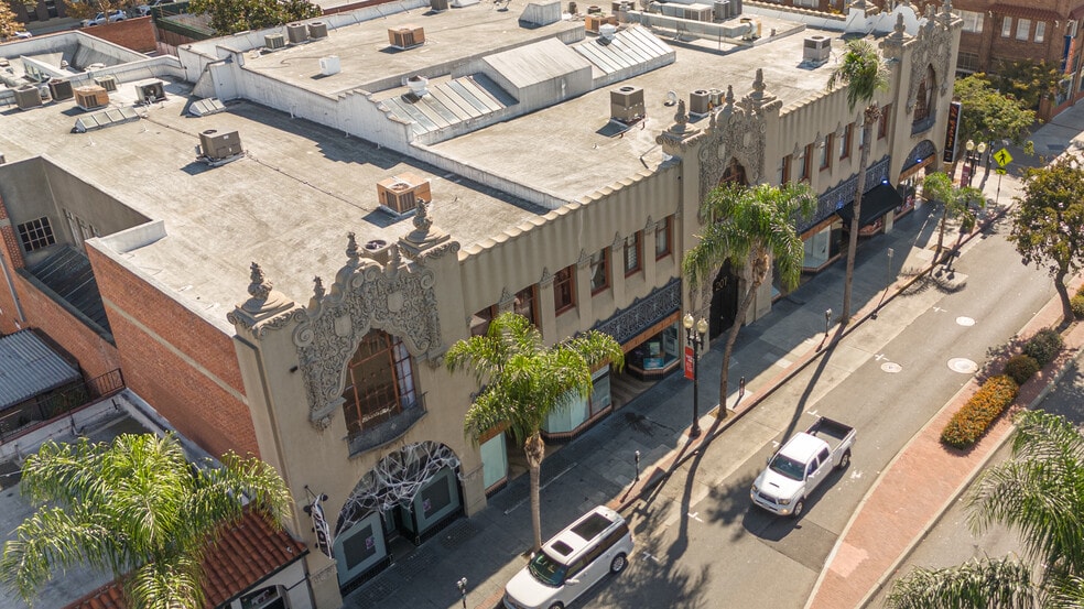 More Photos Of 201-215 N Broadway, Santa Ana Loft Creative Space For Sale