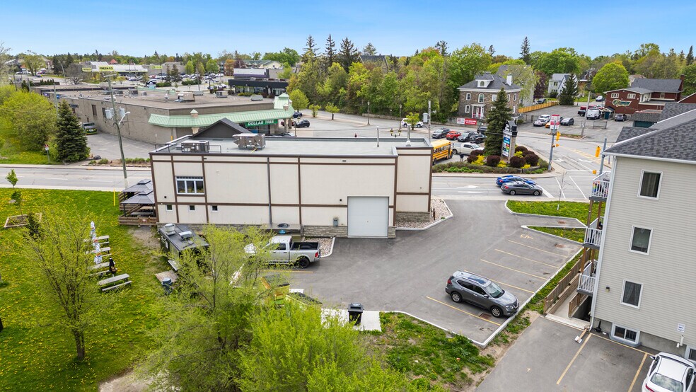 More Photos Of 19 Moore St, Carleton Place General Retail For Sale