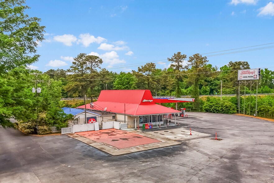 More Photos Of 500 Buff Blvd, Summerton General Retail For Sale