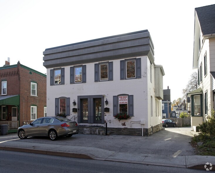 More Photos Of 890-892 County Line Rd, Bryn Mawr Office For Sale